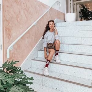 Meet your Posher, Zoe